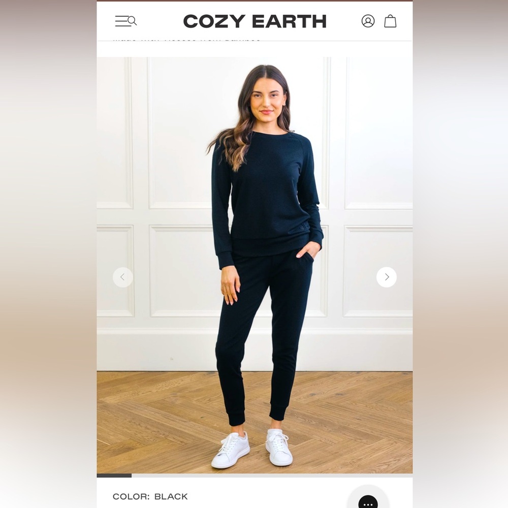 Cozy Earth Bamboo Crew and Jogger Set in Black size XS Opara’s Favorites.